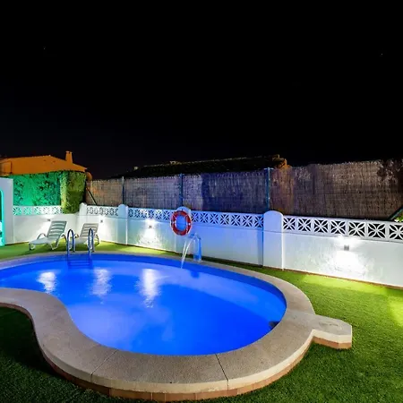 797 - Con Piscina Privada Y Barbacoa 8 *